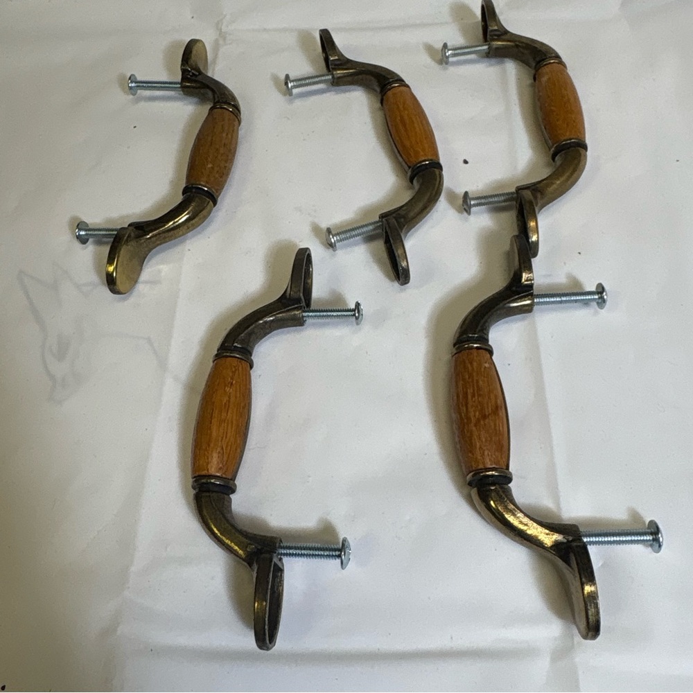 Set of 4 Vintage Style Drawer Pulls - Wood & Antique Brass Finish